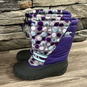 Sorel snowboots/6y